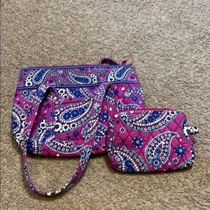Vera Bradley boysenberry pattern